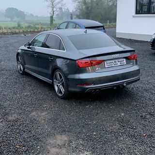 Tasty Audi A3 Saloon fitted with Demountable Swanneck Towbar & 7-Pin Electrics 😊

Give us a call on 07710 964194 / 07810 345492 for all your Towing Needs!

www.seamusmcdonnelltowbars.com

#youronestopshopfortowbars
#audi
#a3saloon
#demountableswanneck
#unbeatableprices